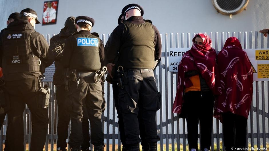 Privacy International have pointed out that electronic tags could prevent migrants from being able to integrate into UK society | Photo : Henry Nicholls/Reuters